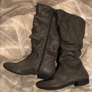 Shoes - Grey tall boots size 8 Shoes - Grey tall boots size 8